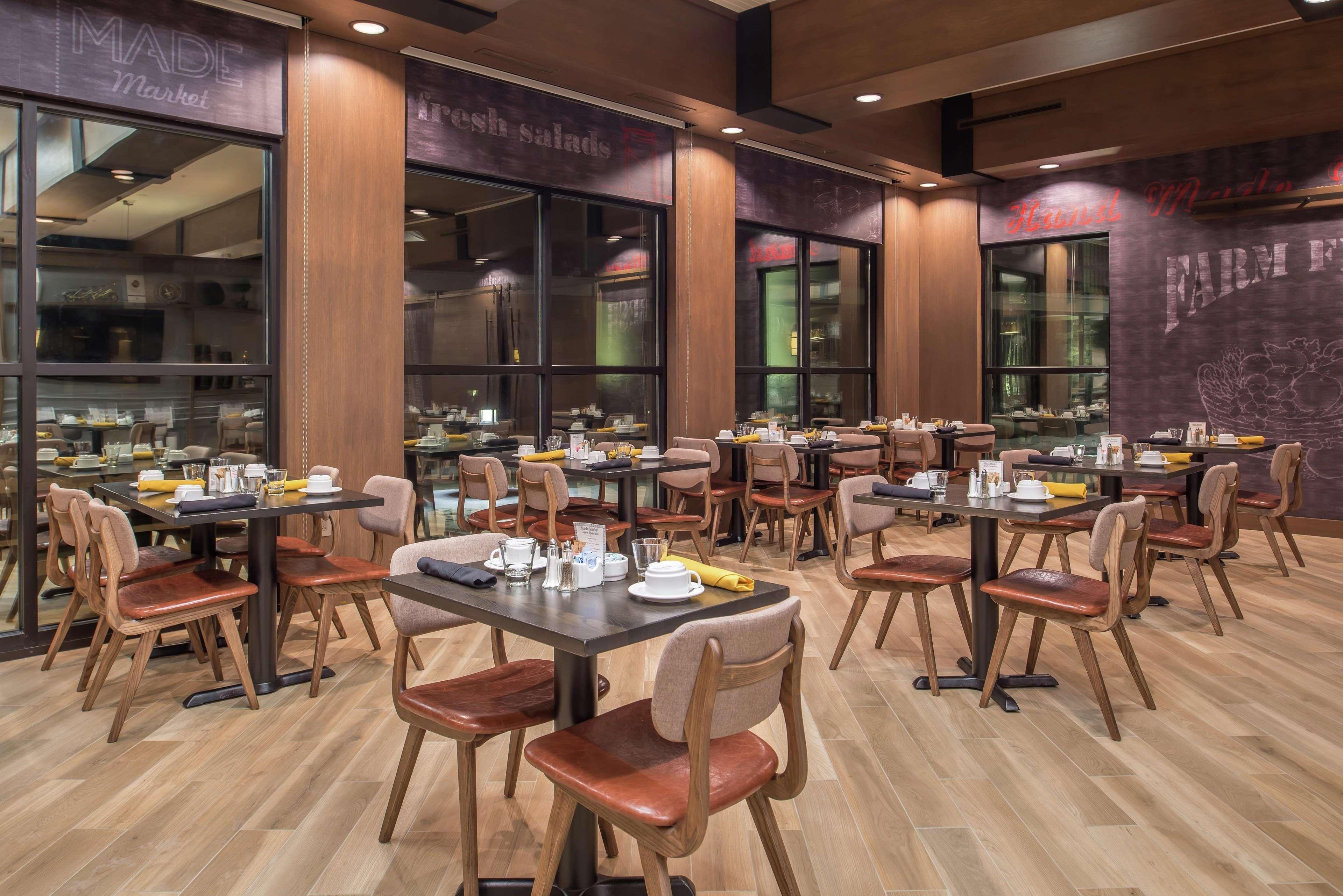 Отель Doubletree By Hilton Lafayette East Экстерьер фото