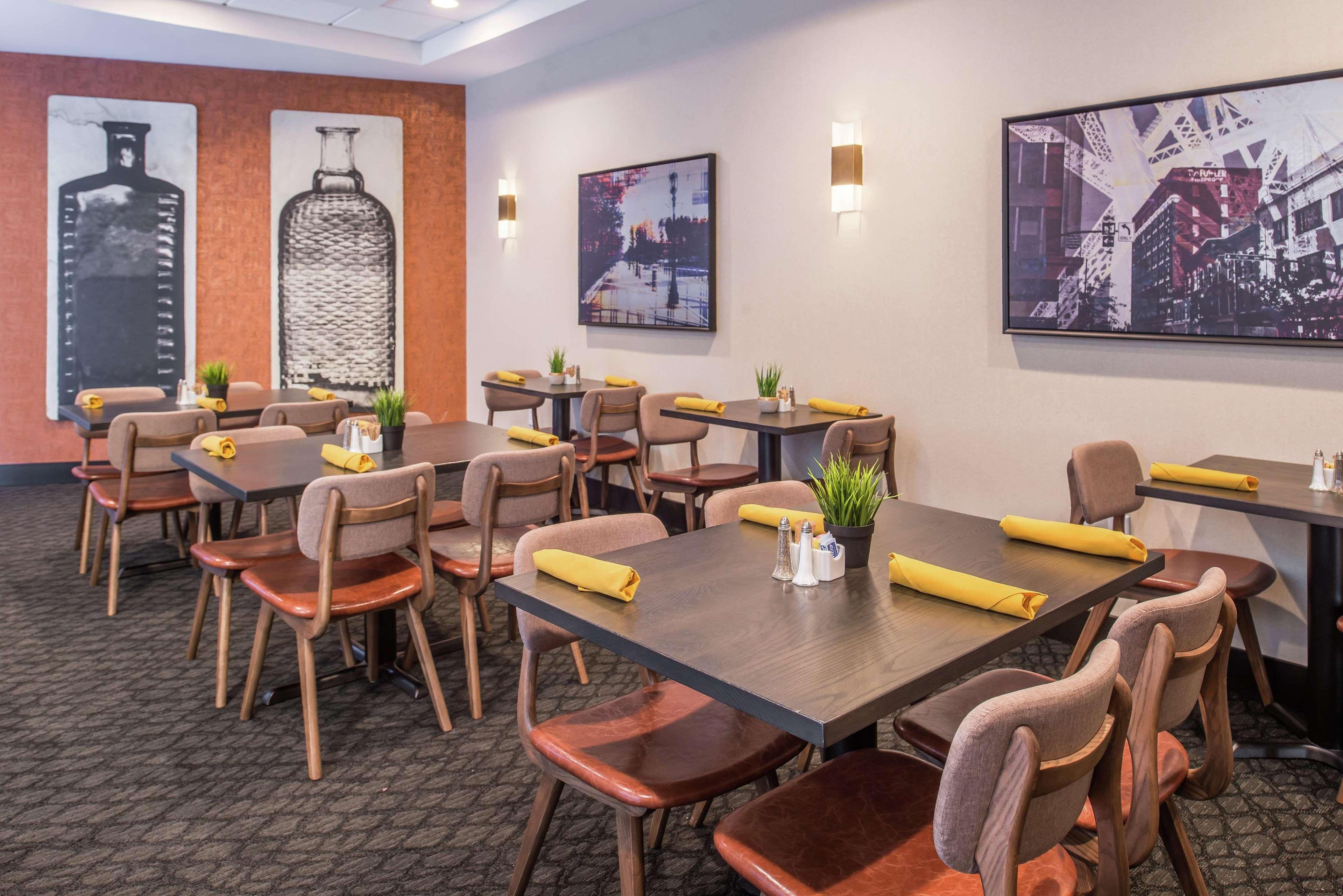 Отель Doubletree By Hilton Lafayette East Экстерьер фото